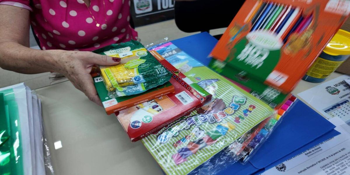 Problemas com fornecedor poderão atrasar entrega de kits de material escolar em Toledo