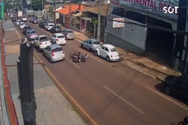 Motociclista fica ferido em acidente no Bairro Parque São Paulo em Cascavel