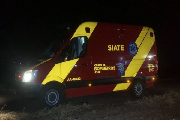 Motociclista é socorrido em estado grave após acidente no bairro Coqueiral, em Cascavel