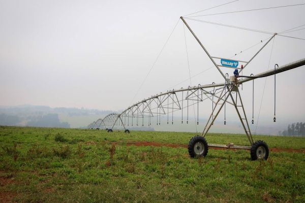 Decreto estabelece formas para agricultores acessarem subvenção do Irriga Paraná