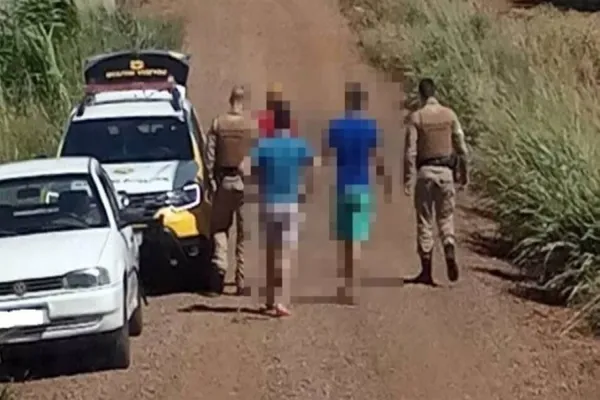 Foto relacionada a notícia: Homem é preso após esfaquear ex-companheira em São José das Palmeiras