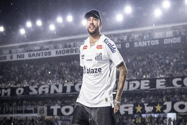 Foto relacionada a notícia: Neymar diz que retorna ao Santos para voltar a ser feliz