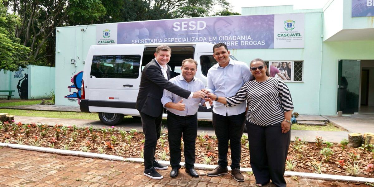 Batatinha viabiliza van de R$ 300 mil para fortalecer atendimento à assistência social em Cascavel