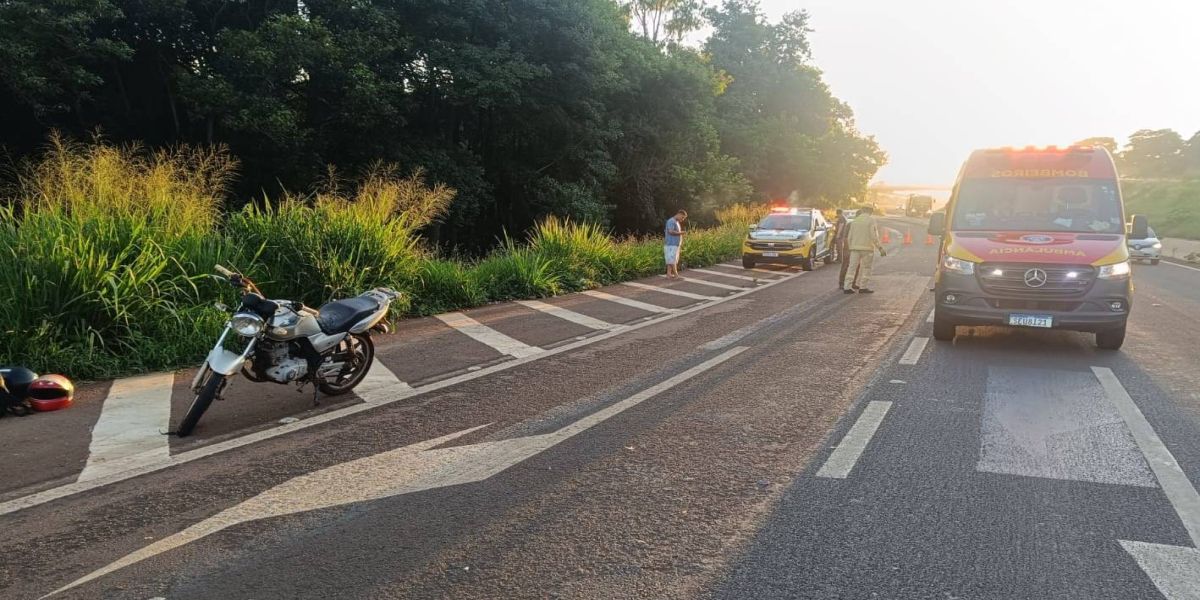 Colisão entre motos deixa duas pessoas feridas na PRC-467 em Cascavel