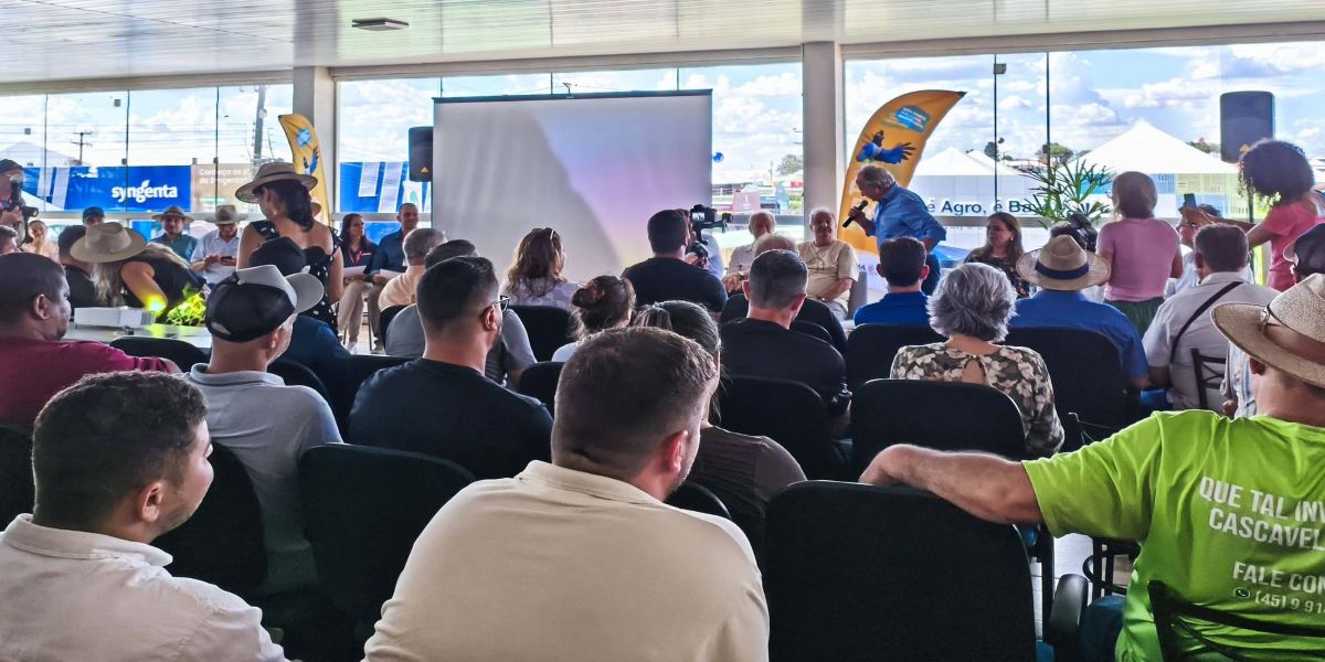 Estado reúne prefeitos, gestores e profissionais do turismo no Show Rural