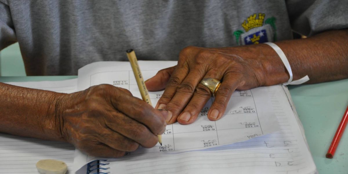 EJA: Educação para Jovens e Adultos segue com inscrições abertas em Cascavel