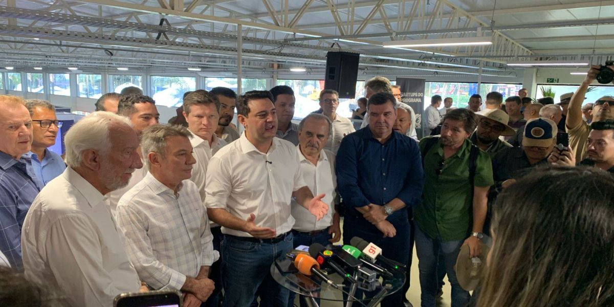 R$ 82 milhões: governador autoriza pavimentação do terminal da Ferroeste