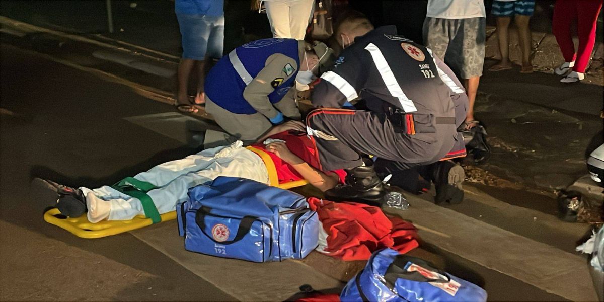 Motociclista fica gravemente ferido após colisão frontal no Jardim Veneza em Cascavel