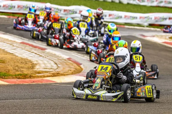 Foto relacionada a notícia: Kart do Paraná terá 9 campeonatos oficiais