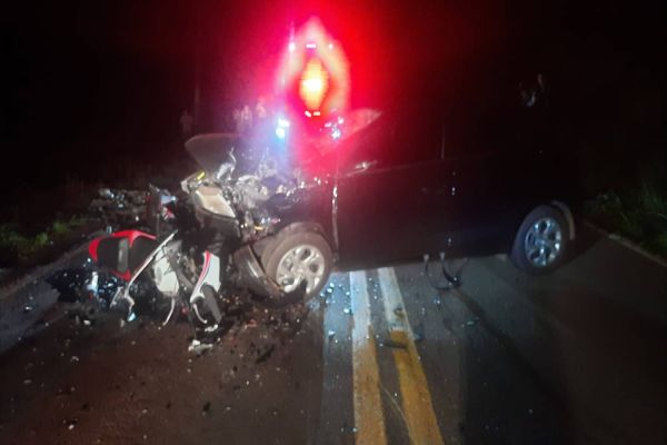 Motociclista perde a vida em colisão frontal na PR-239 em Campina da Lagoa