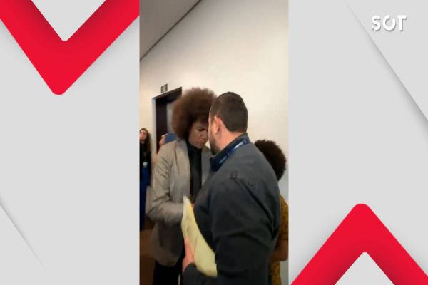 Confusão e "empurra empurra" marca sessão da CCJ na Alep; Uma mulher foi detida por racismo