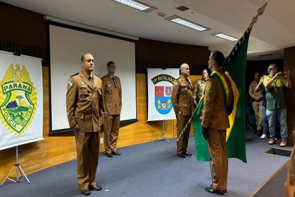 Mudança de comando no 19º BPM marca transição em Toledo