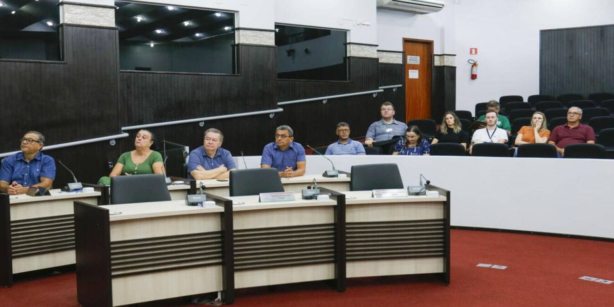 Smel apresenta prestações de contas do 3º quadrimestre de 2024 na Câmara de Toledo