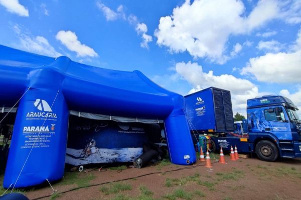 Unioeste apresenta projetos na carreta da inovação em Cascavel