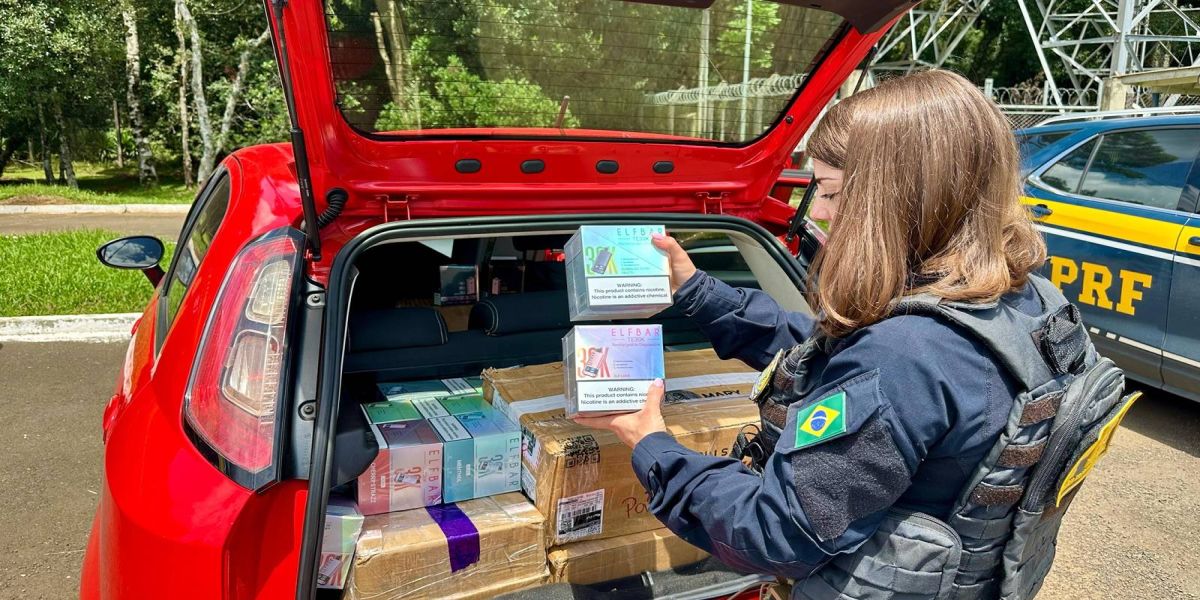 PRF apreende cerca de 2 mil unidades de cigarro eletrônico em Guarapuava