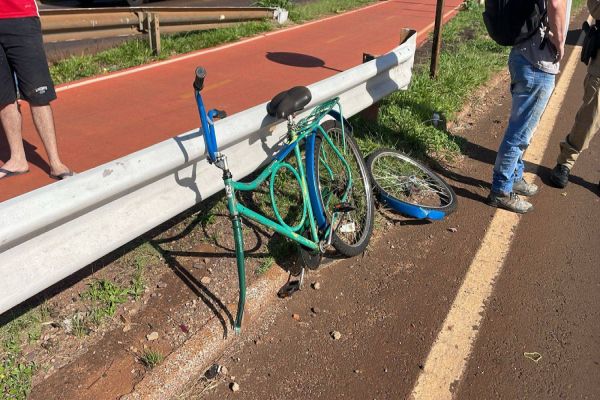 Idoso de 76 anos fica ferido em colisão entre moto e bicicleta no trevo da Ceasa em Cascavel