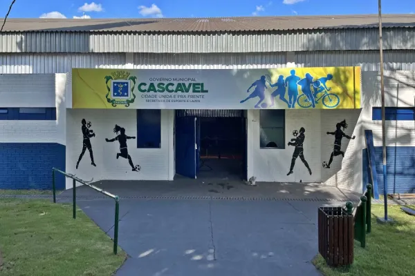 Foto relacionada a notícia: Ginásio do São Cristóvão: Novo caldeirão esportivo promete ferver com disputas acirradas em Cascavel