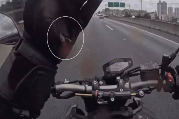 Empresário sofre ferimentos graves ao ser atingido por linha chilena em rodovia de São Paulo