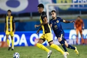 Imagem referente à notícia: FC Cascavel cai no apagar das luzes e é eliminado da Copa do Brasil