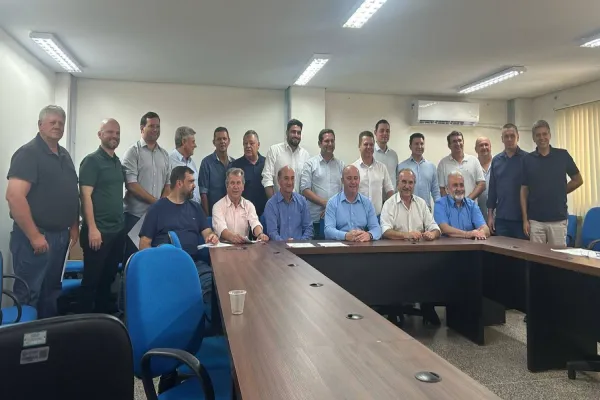 Foto relacionada a notícia: Maxwell Scapini assume presidência do Cisop com promessa de descentralização