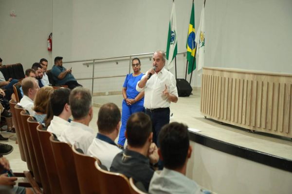 Campanha alerta para os riscos da doação de esmolas em Cascavel