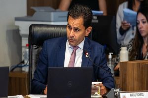 Imagem referente a notícia: Alep aprova criação do Dia Estadual das APAEs e projeto segue para sanção de Ratinho Junior