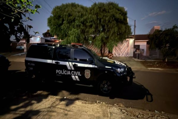 Polícia cumpre mandado de busca e apreensão contra suspeito de roubo a transportadora em Cascavel