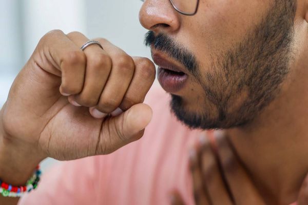 Outono: Saúde alerta que estação exige cuidados para doenças respiratórias e alergias