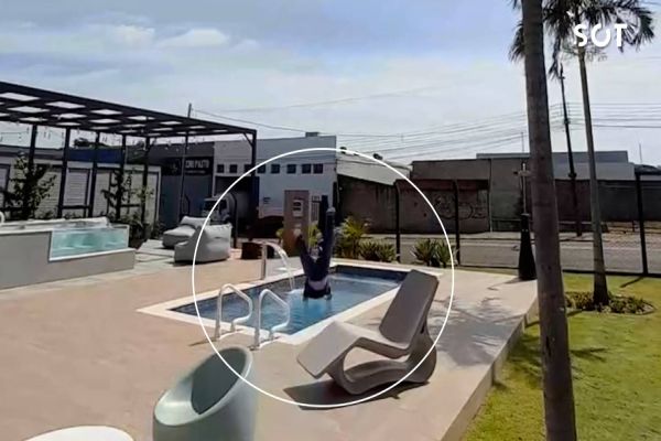 “Duvido você pular”: Motoboy invade loja de piscinas em Cascavel e pula na água para se refrescar