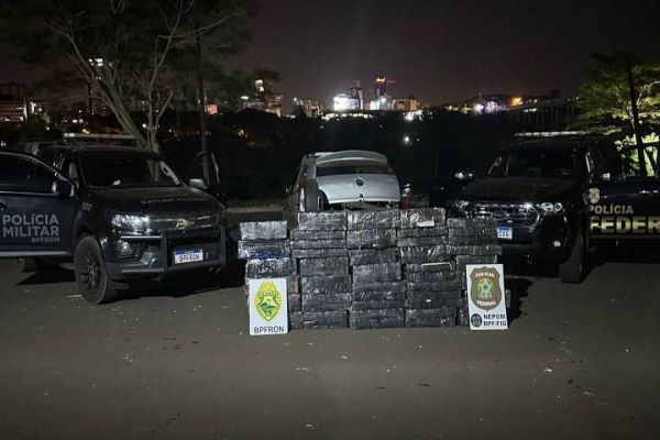 Operação conjunta apreende 666kg de maconha em Foz do Iguaçu