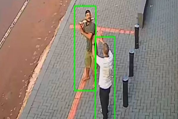 Acusado de homicídio a paulada morre em confronto com a Polícia Militar no Bairro Country