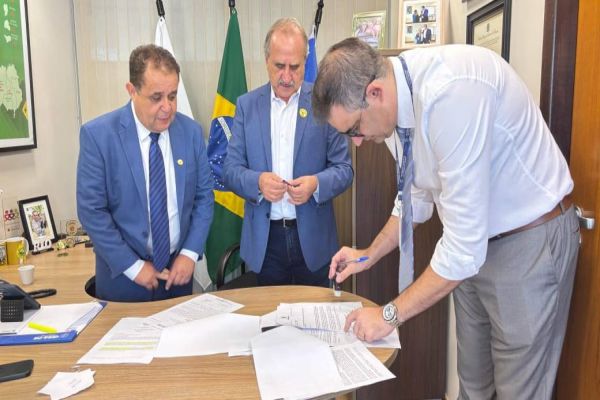Com agenda extensa com governo estadual, Prefeito Renato Silva articula melhorias para Cascavel