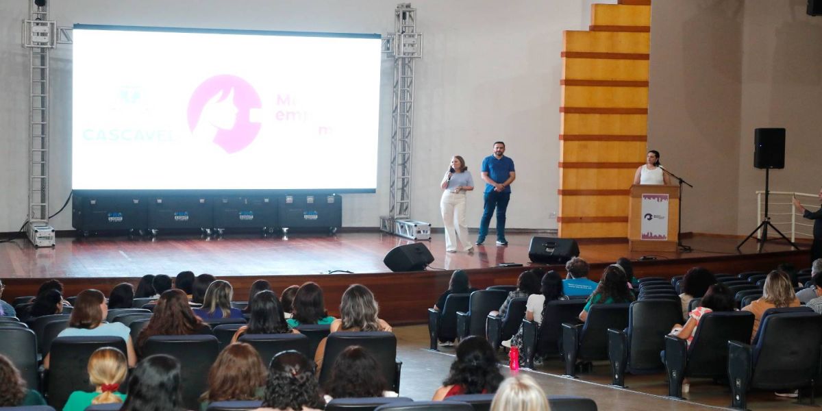 MULHER EMPREENDA MAIS: Seminário capacita empreendedoras e abre novas perspectivas para 2025