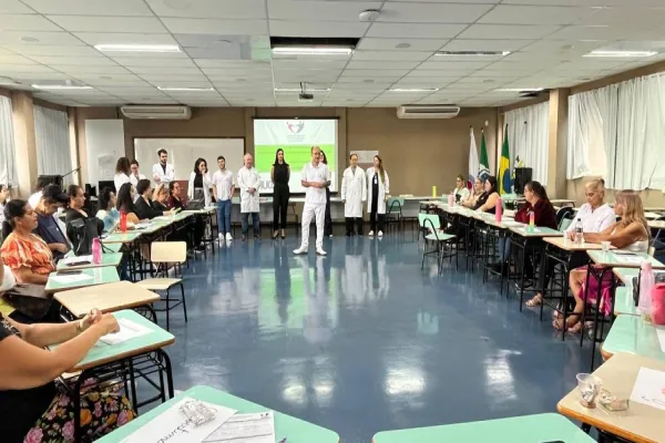 Foto relacionada a notícia: HUOP realiza primeiro encontro pós-operatório com pacientes bariátricos