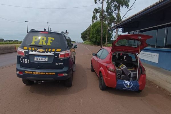 PRF apreende quase 100 quilos de maconha em abordagem na BR-163 em Lindoeste