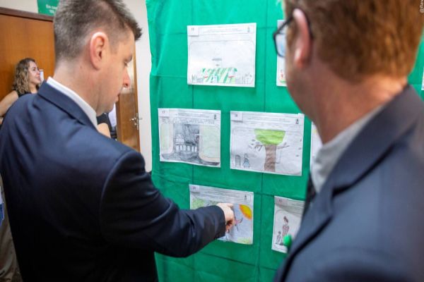 Câmara Mirim de Cascavel: sai lista com 195 crianças e 39 escolas participantes