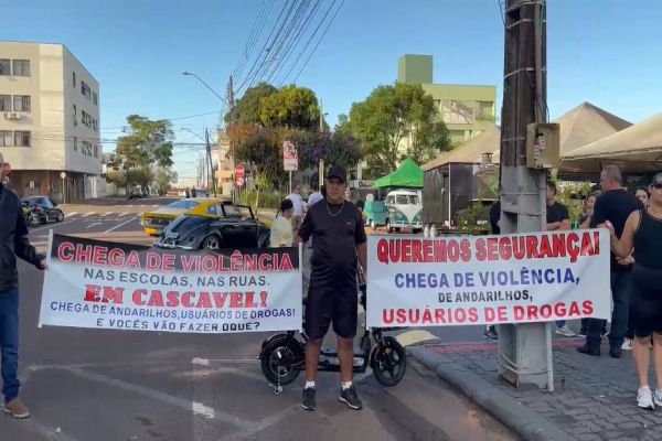 População de Cascavel realiza protesto contra a violência e criminalidade na cidade