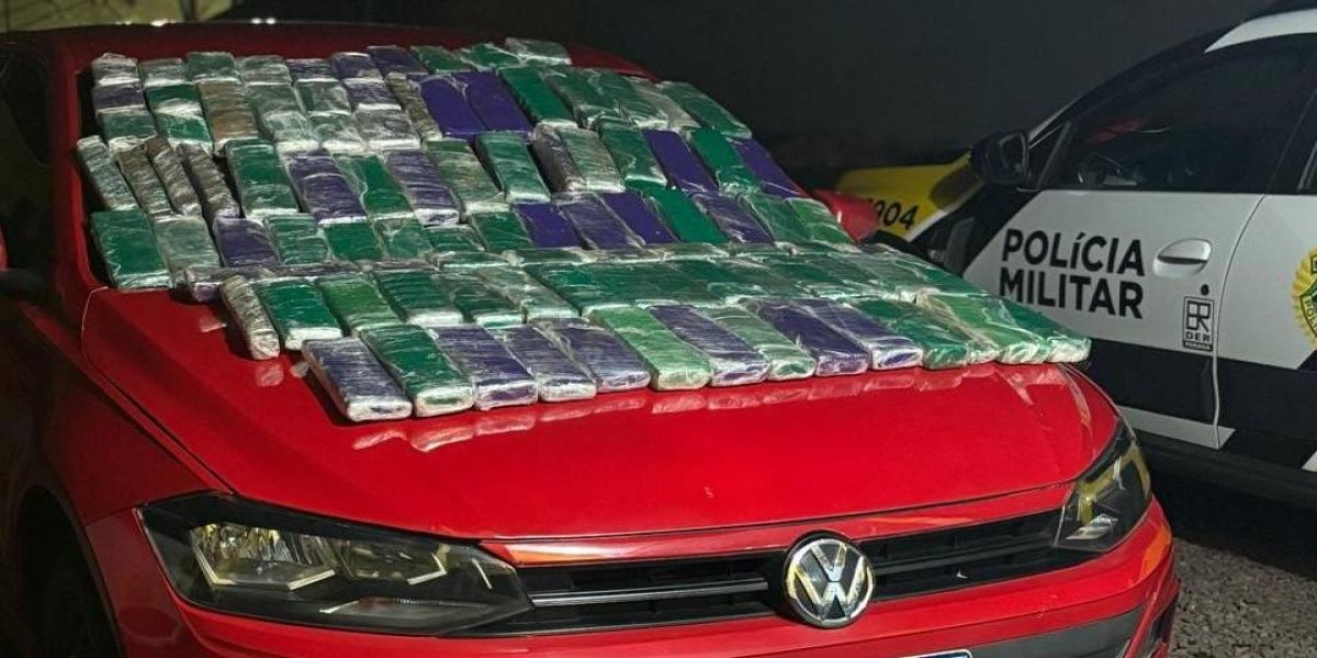 Veículo com 51,9 kg de maconha é apreendido na PR-586 em Santa Tereza do Oeste