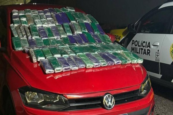 Veículo com 51,9 kg de maconha é apreendido na PR-586 em Santa Tereza do Oeste
