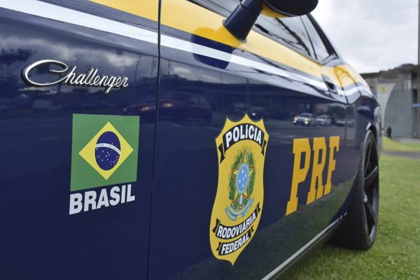 Fiat Toro de Corbélia se envolve em forte colisão na BR-373 em Prudentópolis