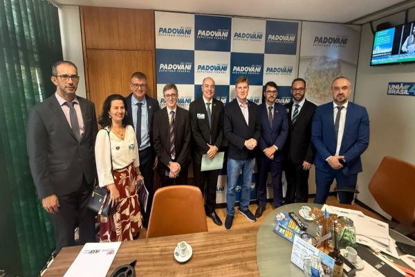 Gestão da Unioeste cumpre agenda em Brasília em busca de novos investimentos