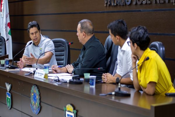 Diretor responde sobre aterro sanitário e descarte irregular de resíduos em Cascavel