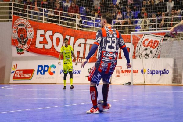 Em noite de clássico, Cascavel Futsal supera o CAD e se destaca na rodada do Paranaense