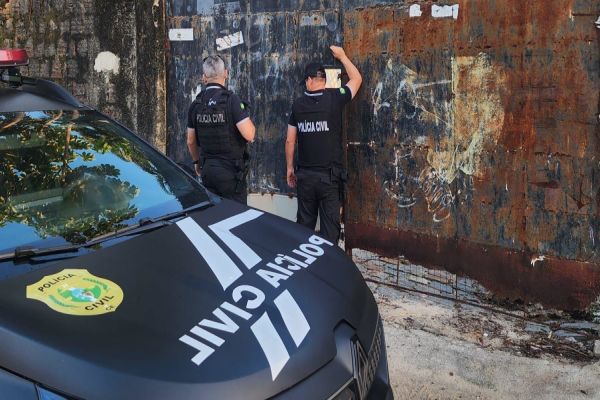 PCPR cumpre 79 mandados contra grupo suspeito de desviar R$ 3 milhões de prefeituras do Paraná