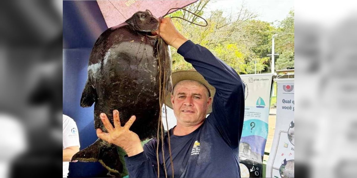 Pesca no Lago: Com peixe híbrido de 10 quilos, pescador ganha prêmio de maior pescaria em Cascavel