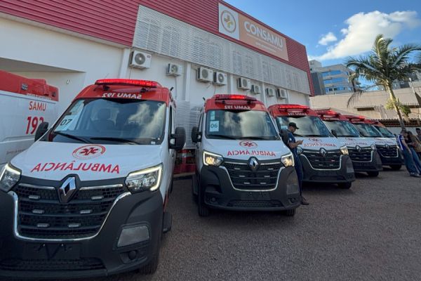 Novas ambulâncias modernizam frota do Samu e reforçam atendimento em 19 municípios do Oeste