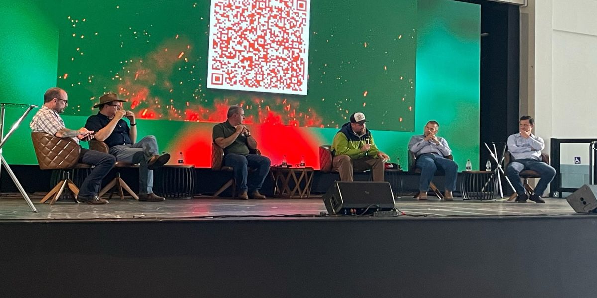 Padrão AgroShow reúne especialistas e produtores em Cascavel para impulsionar o agronegócio nacional