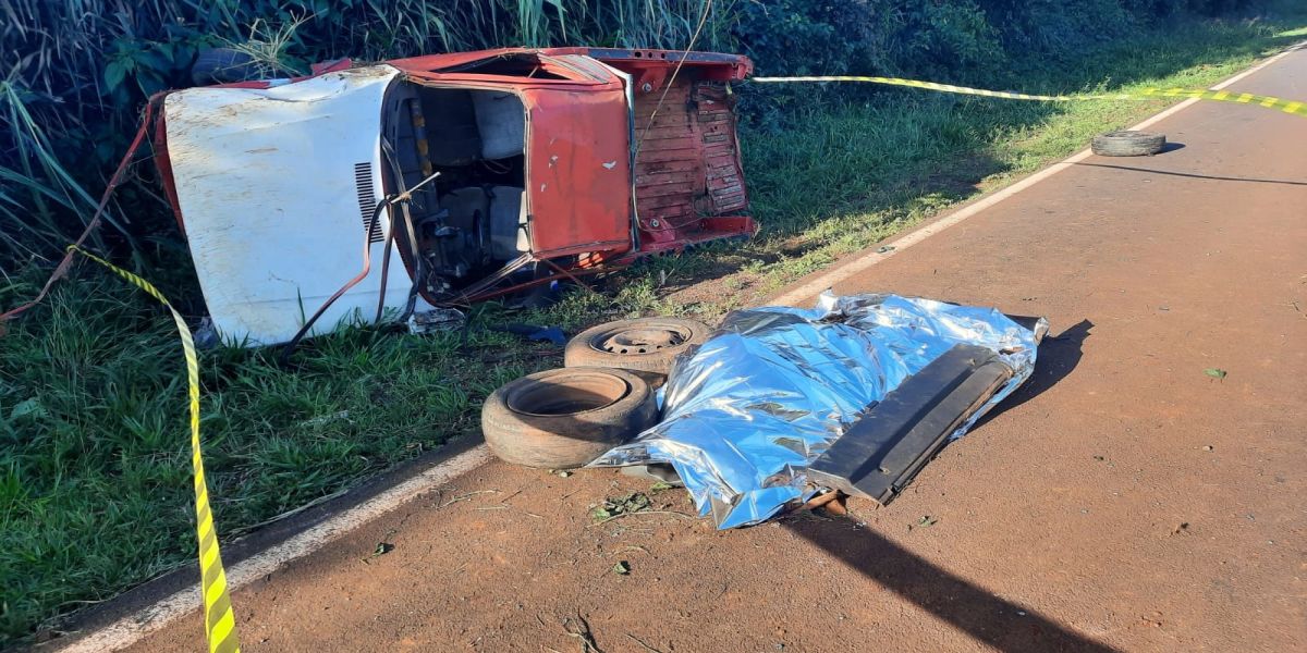 Homem morre em acidente com Fiat Uno na PR-473 em Quedas do Iguaçu