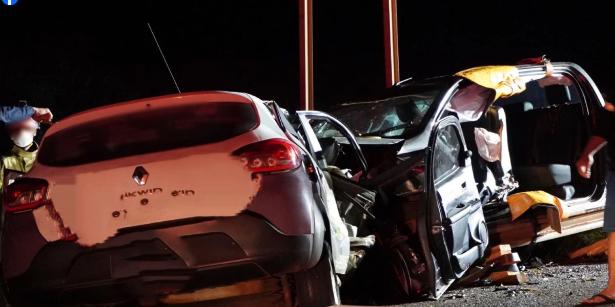 Tragédia na BR-369: Colisão frontal deixa quatro mortos e cinco feridos em Mamborê