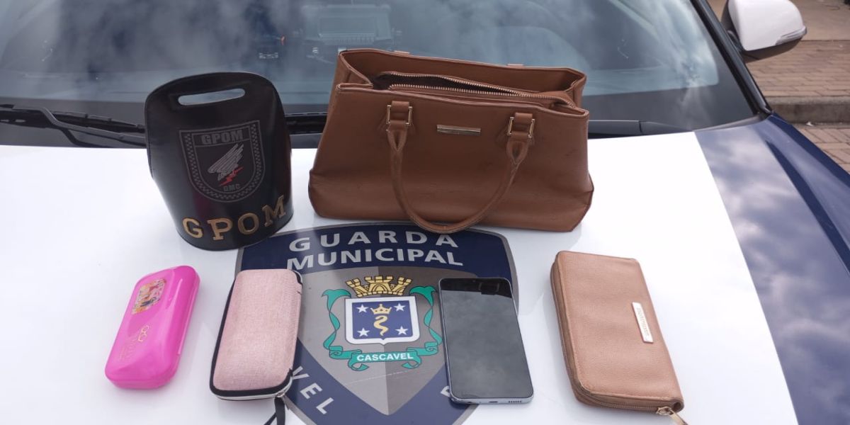 Ação rápida da Guarda Municipal recupera bolsa furtada no Centro de Cascavel